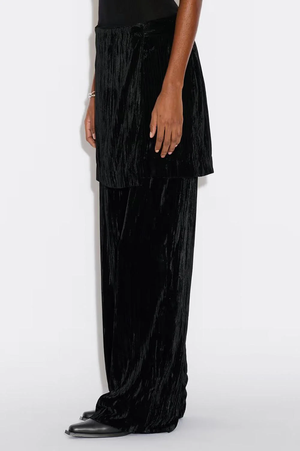 Cygnet Velvet Skirt Black - Image 3