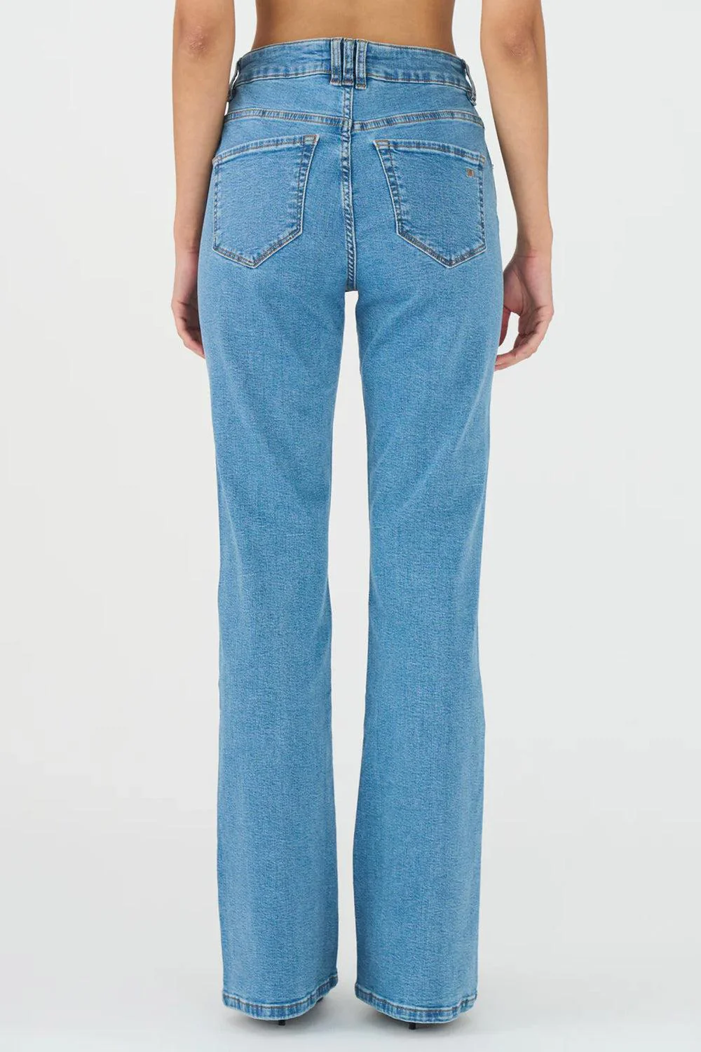 Tara Flare Jeans Westminster 32 - Image 3