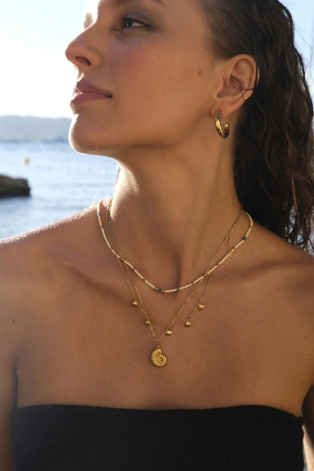Shells Necklace Gold - Image 2