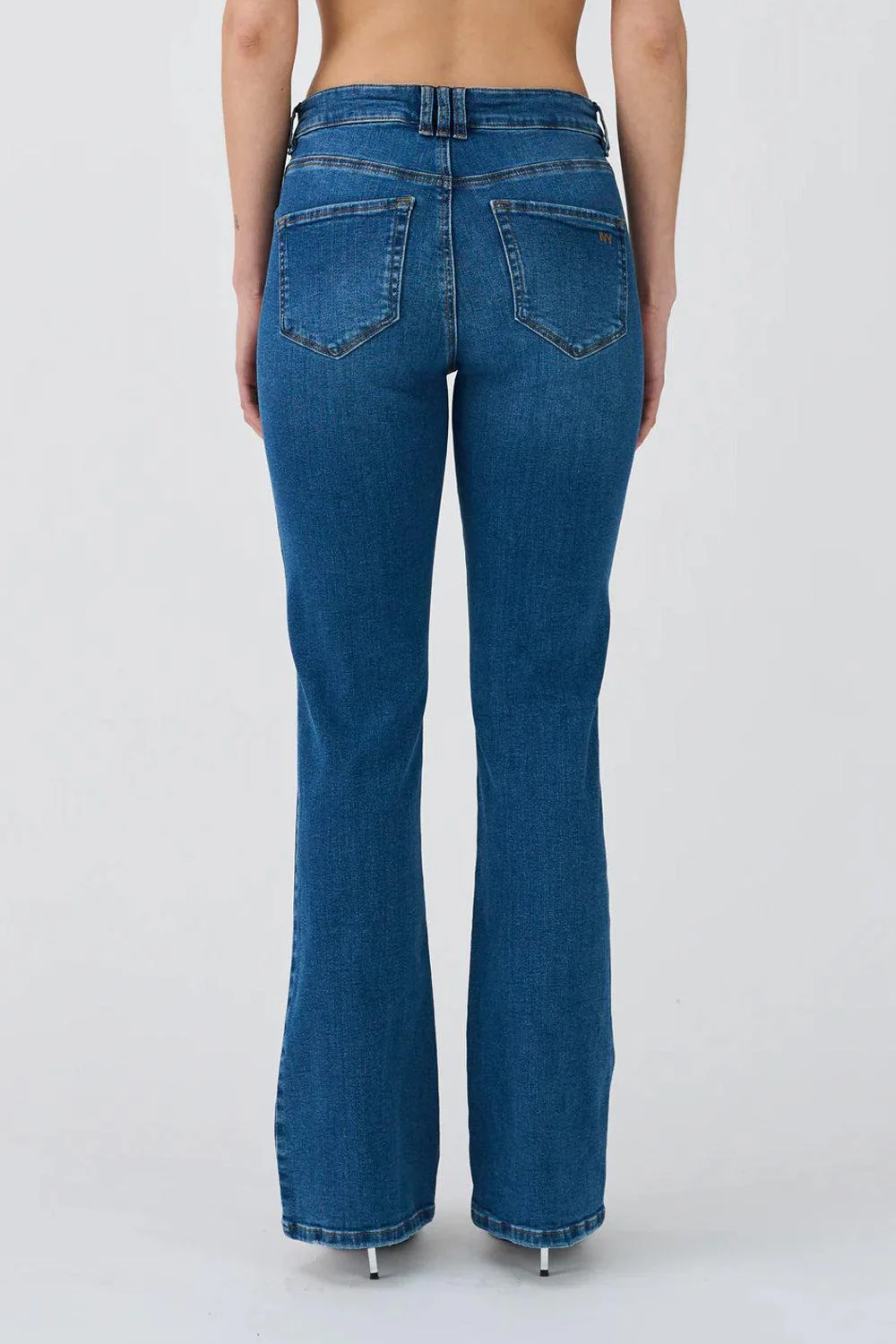 Tara Flare Jeans Wash Andorra Mid Blue 32" - Image 3