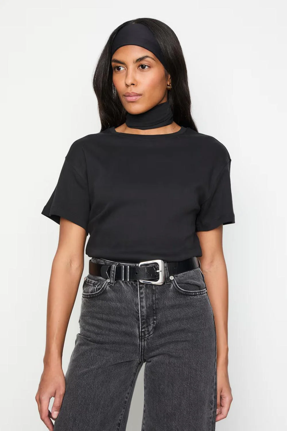 ember tee black - Image 2