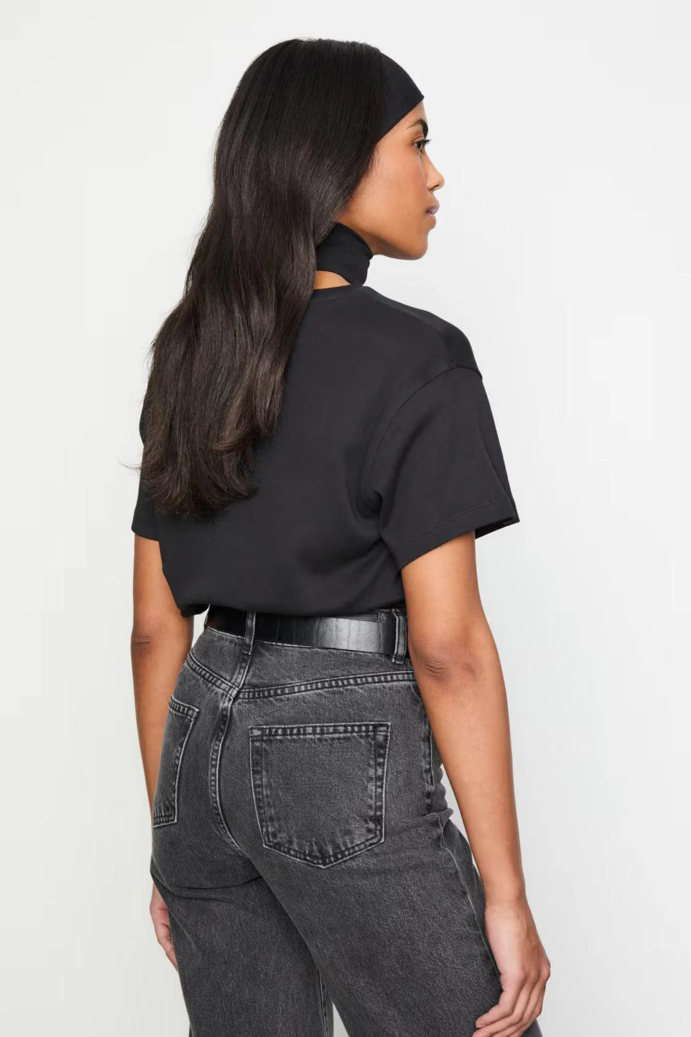 ember tee black - Image 3