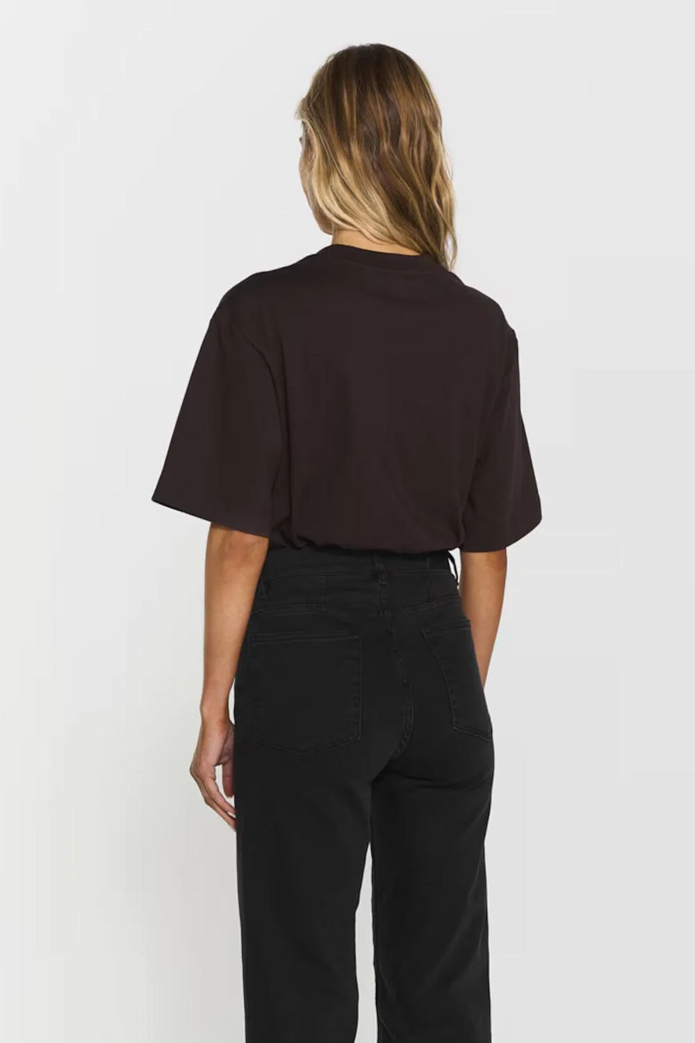 Chelsey Tee Mocha Brown - Image 4