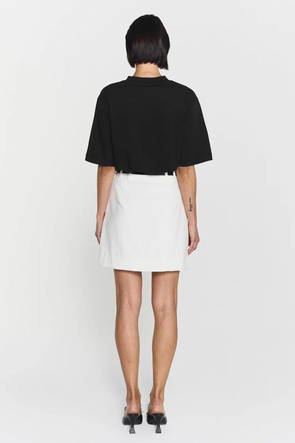 Chelsey Tee Black - Image 3