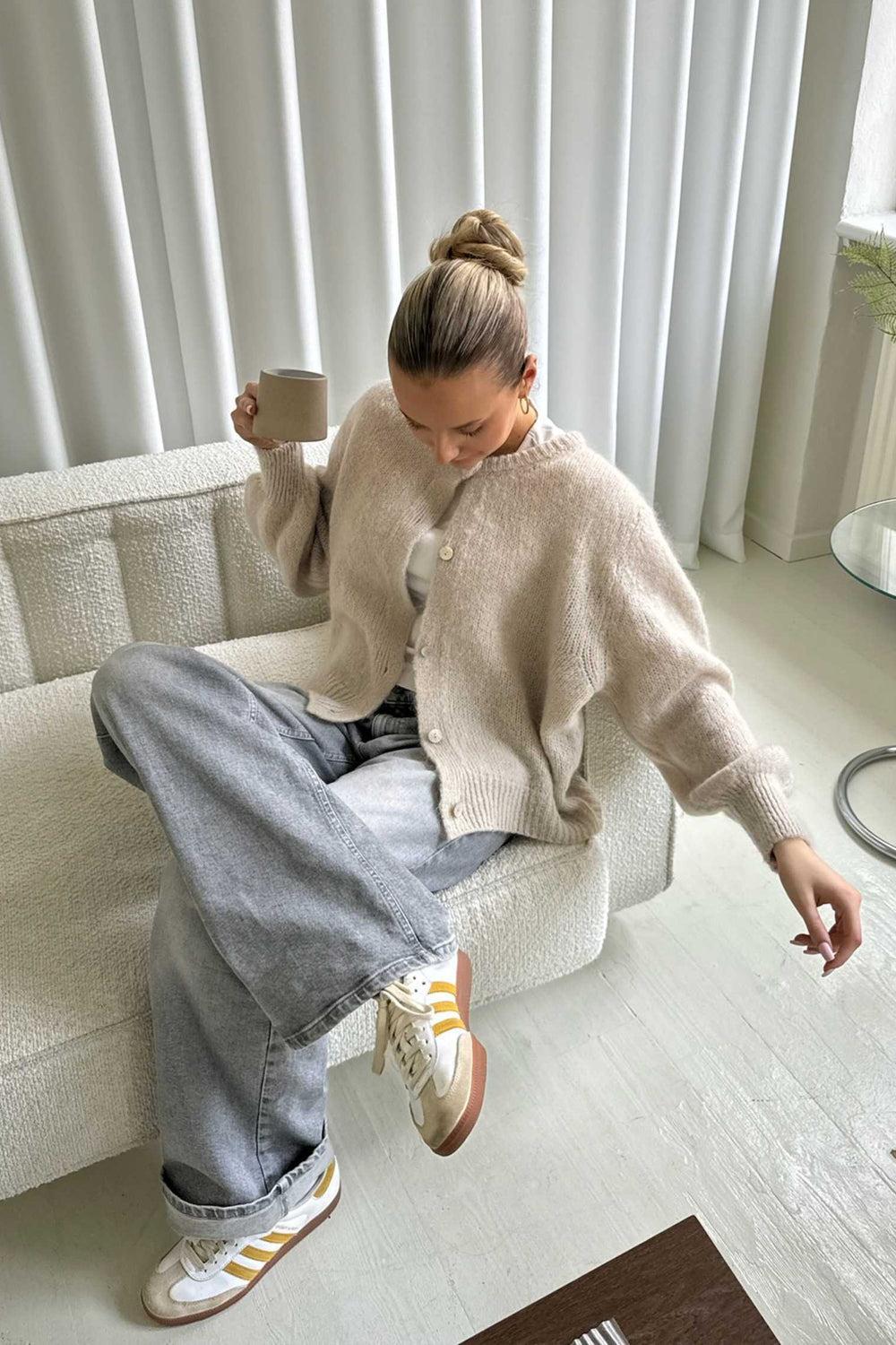 Ida Cardigan Beige - Image 3