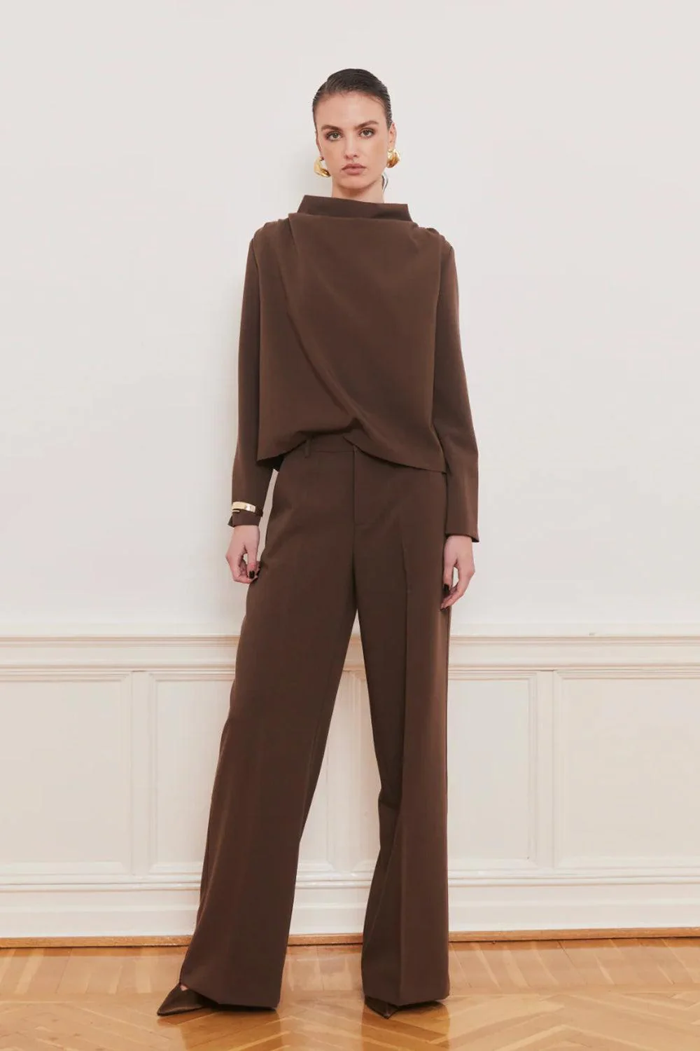 Reign Tailored Extra Wide Brown