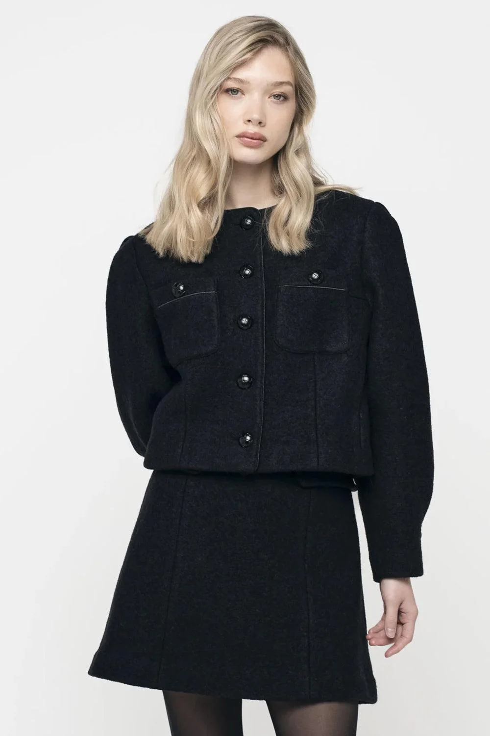 Louvre Bouclé Black