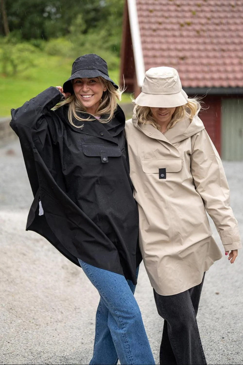 Bergen Poncho beige - Image 3