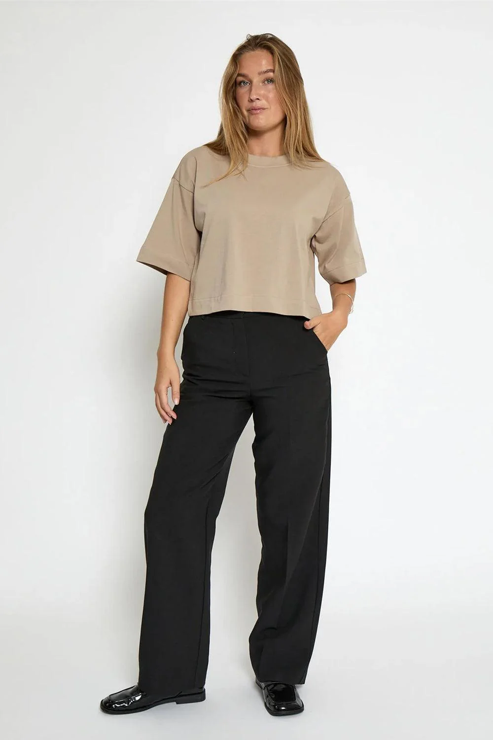 Gamma Cropped GOTS T-shirt String Grey - Image 4