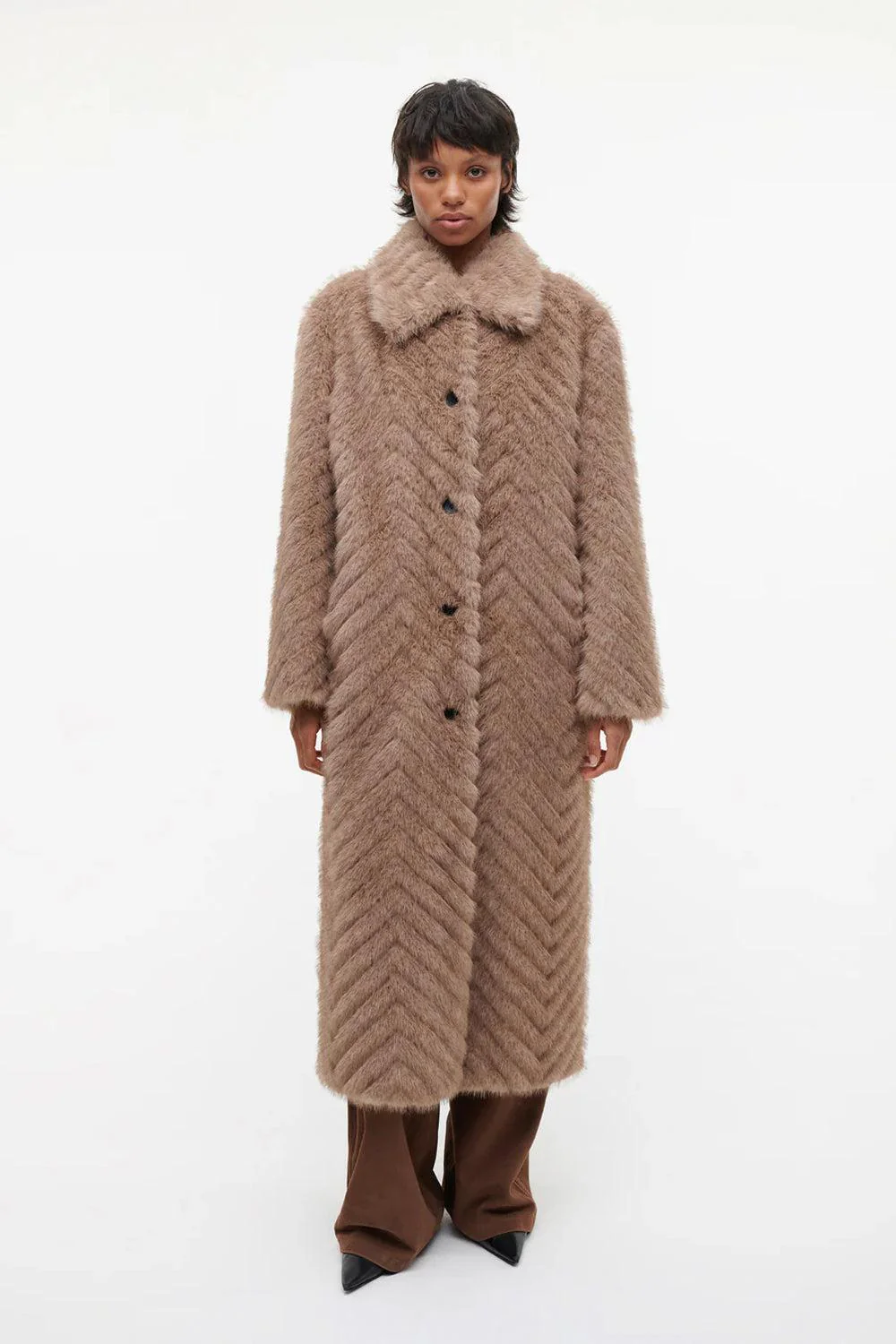 Scarlet Faux Mink Zigzag Camel - Image 2