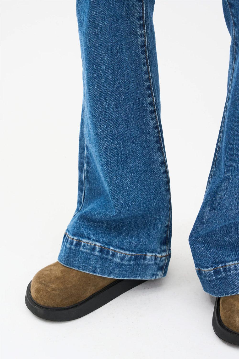 Ann Charlotte Jeans Wash Lanark 32" - Image 6