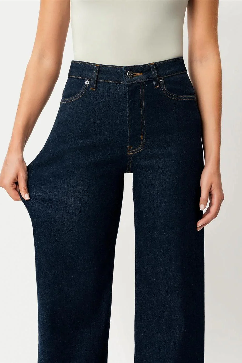 Wide ComfortDenim Jeans 32" Dark Blue - Image 4