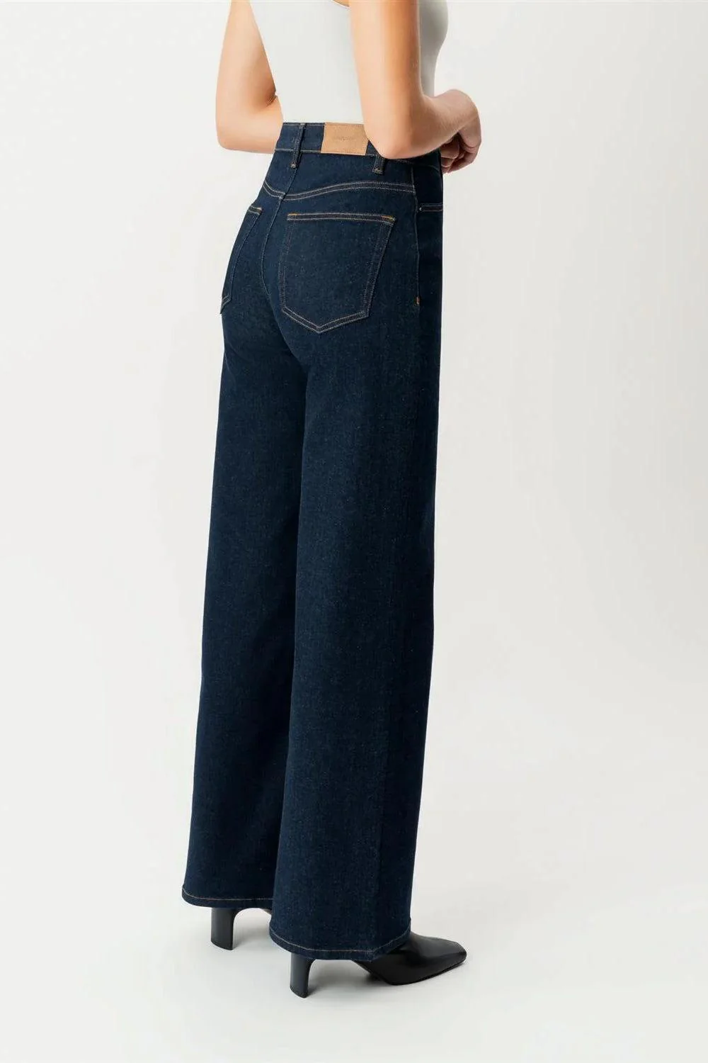 Wide ComfortDenim Jeans 30 - Image 2