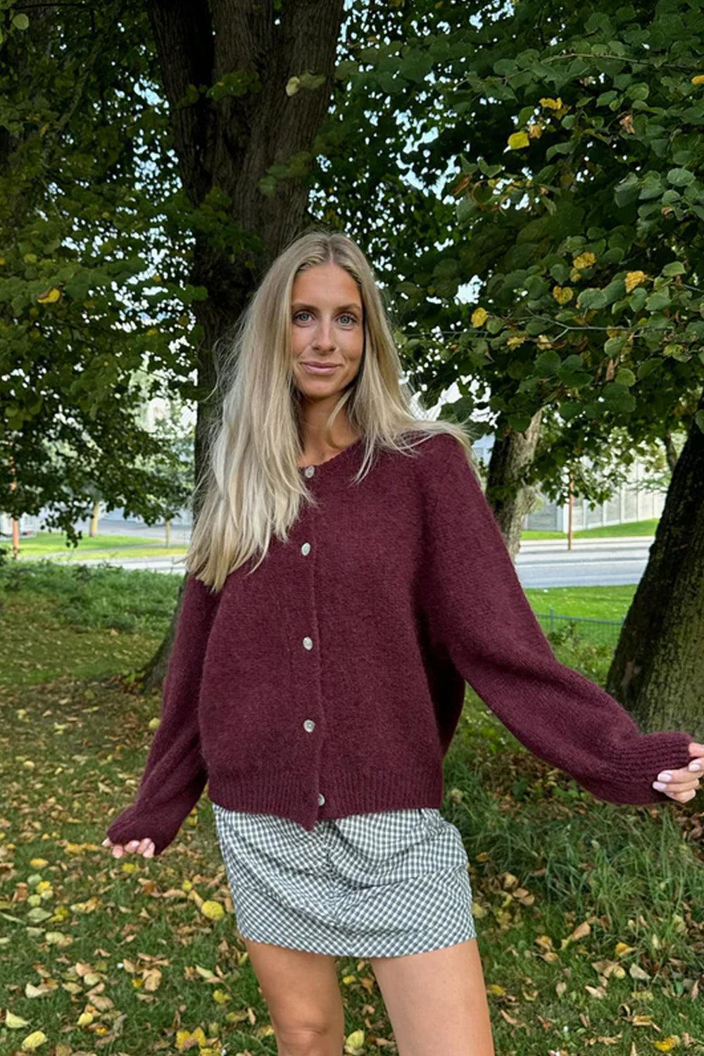 IdaIC Cardigan Bordeaux - Image 2