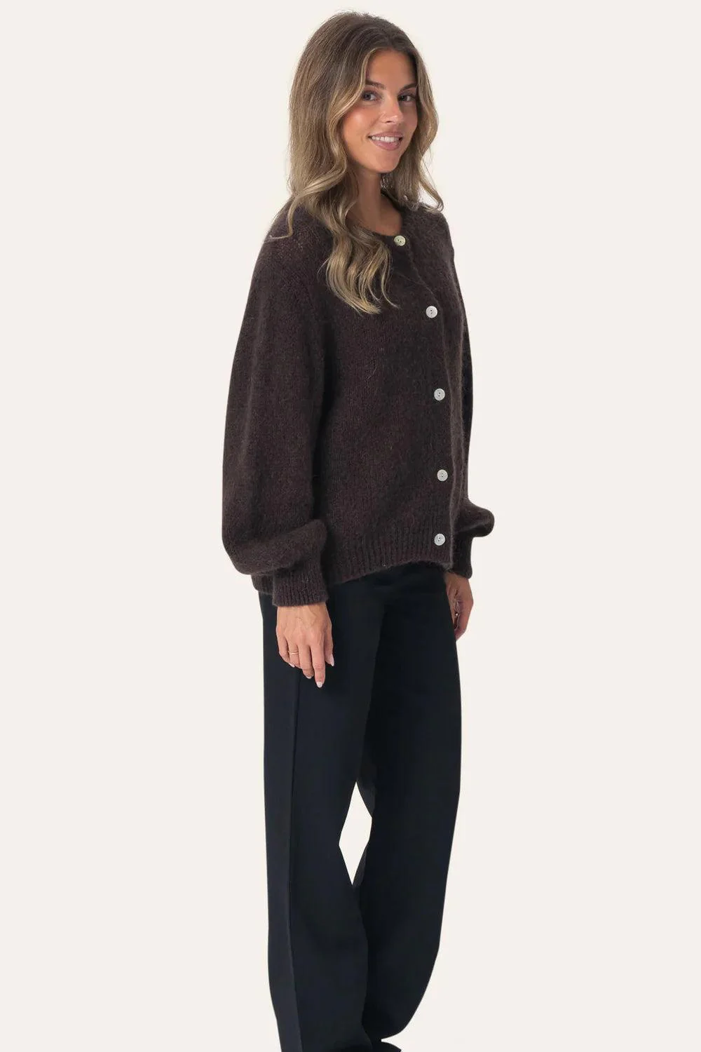 IdaIC Cardigan Dark Brown - Image 3