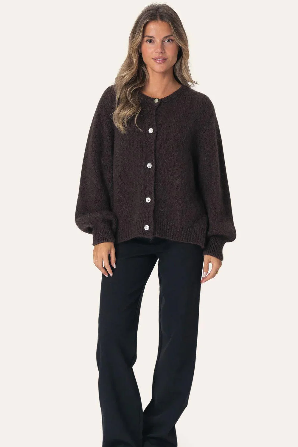 IdaIC Cardigan Dark Brown - Image 4