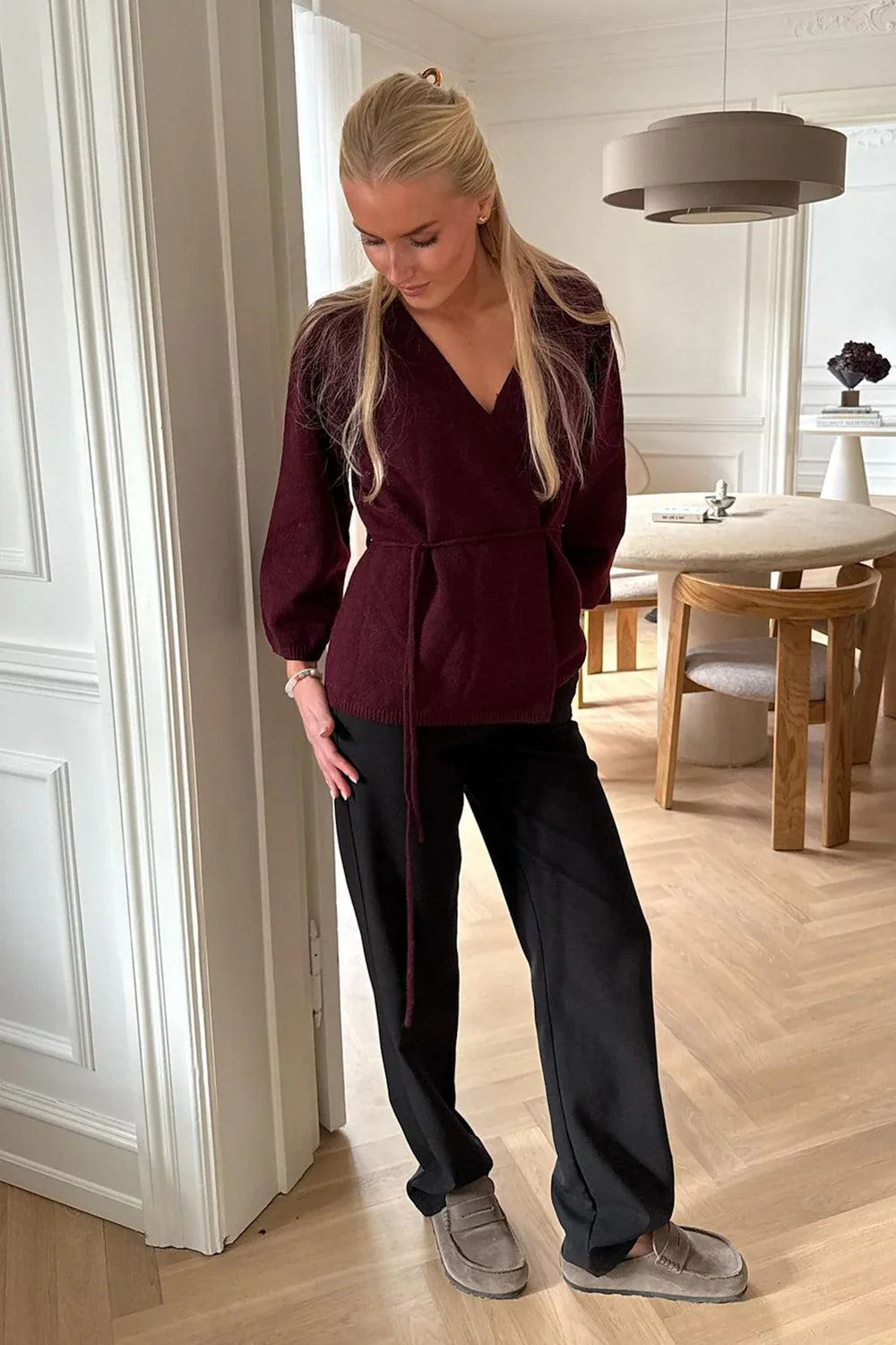 AnneIC Cardigan Bordeaux - Image 3