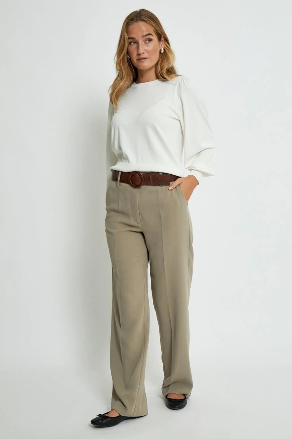 Liva Long Sleeve Pullover Broken White - Image 2