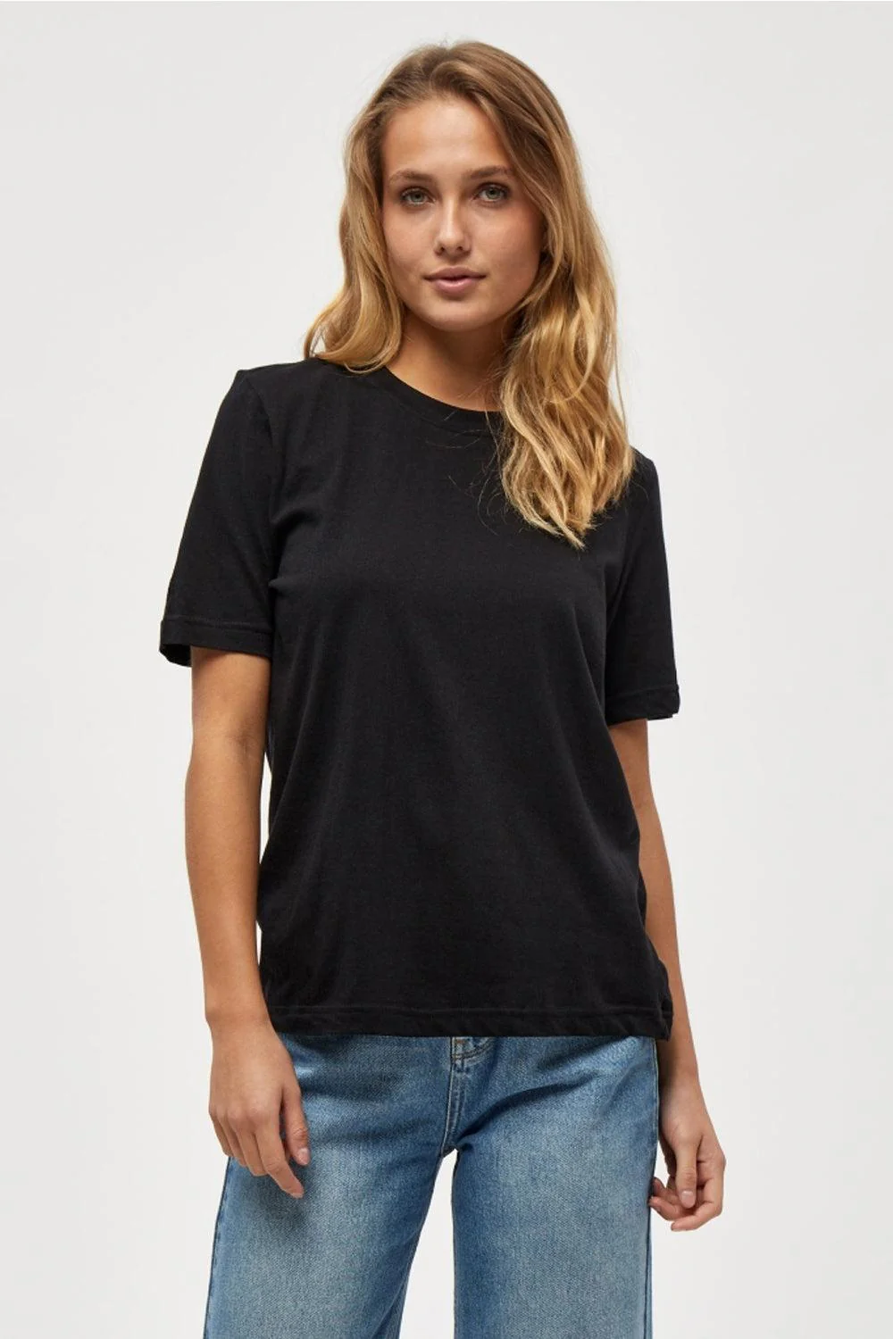 Cathy GOTS Tee Black - Image 2