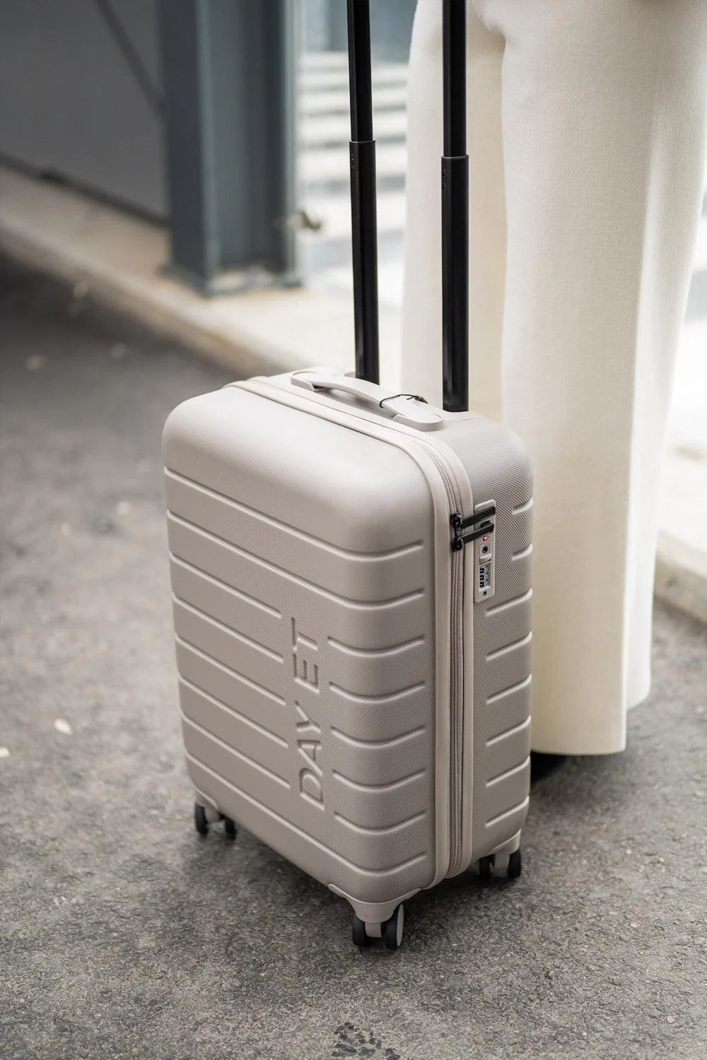 Day Tonal 20" suitcase kabinkoffert Moon Rock - Image 4