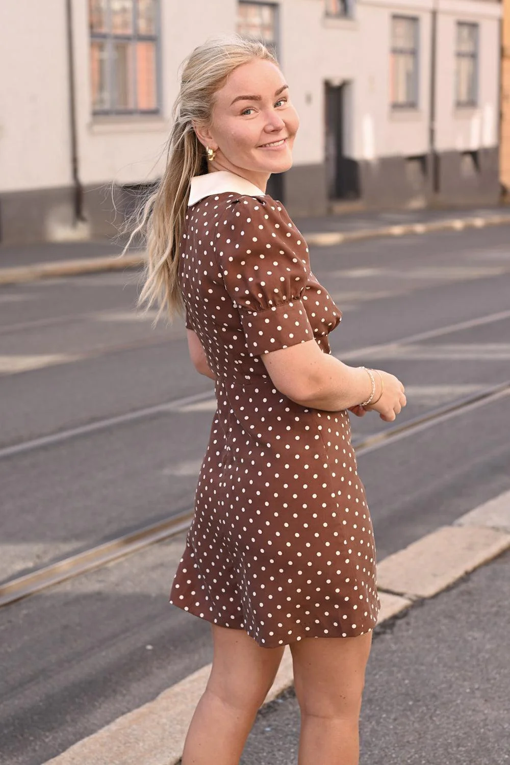 Beauty Dress Dots - Image 3