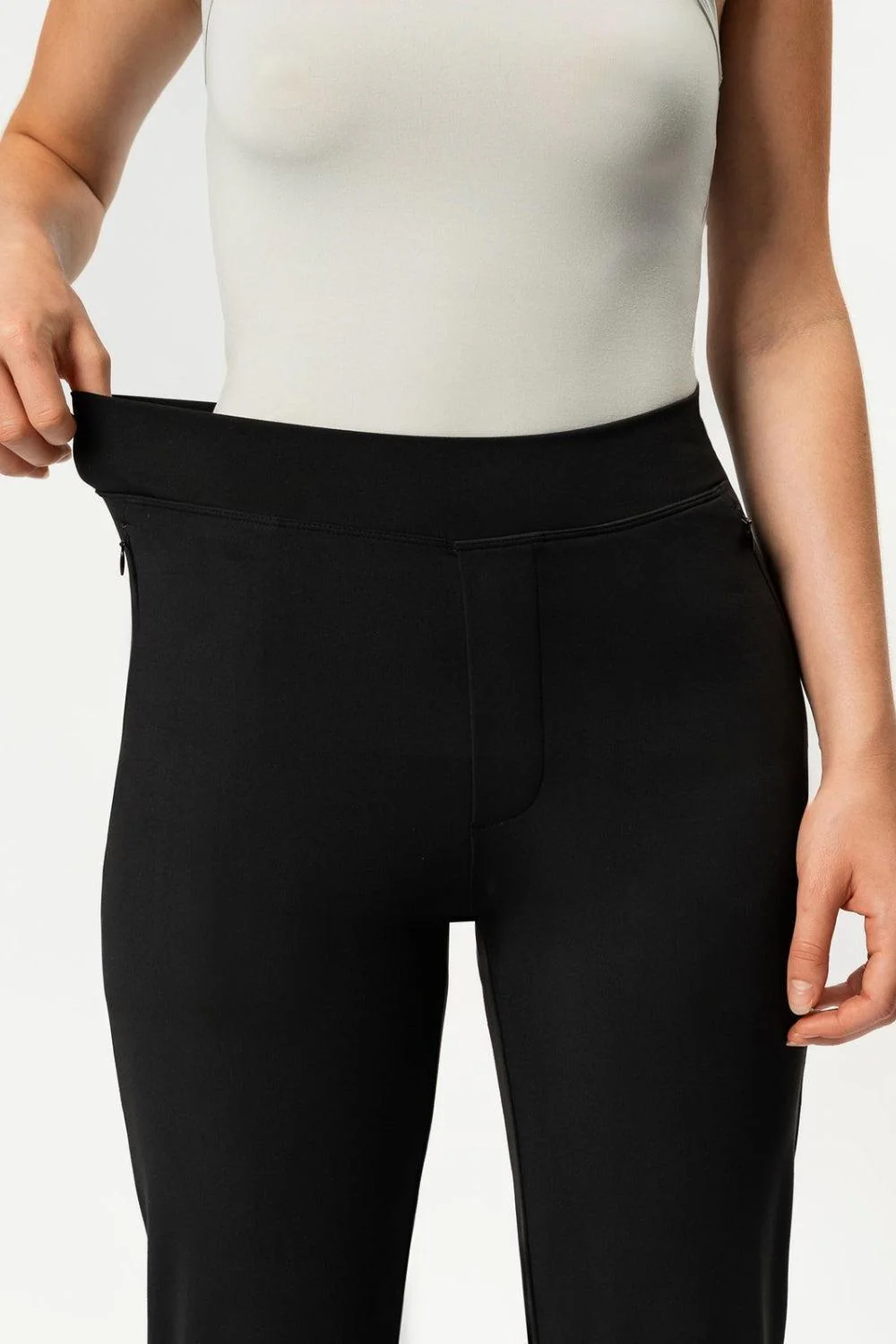Asana Slim Pant Black 32" - Image 4