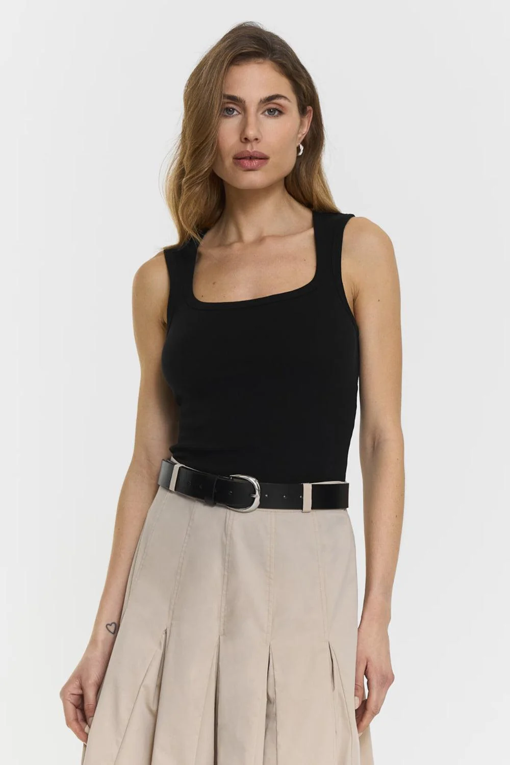 Hera Singlet Black - Image 4