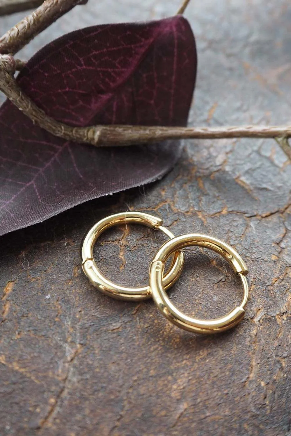 Hoops 14mm w/click lock gold - Image 2