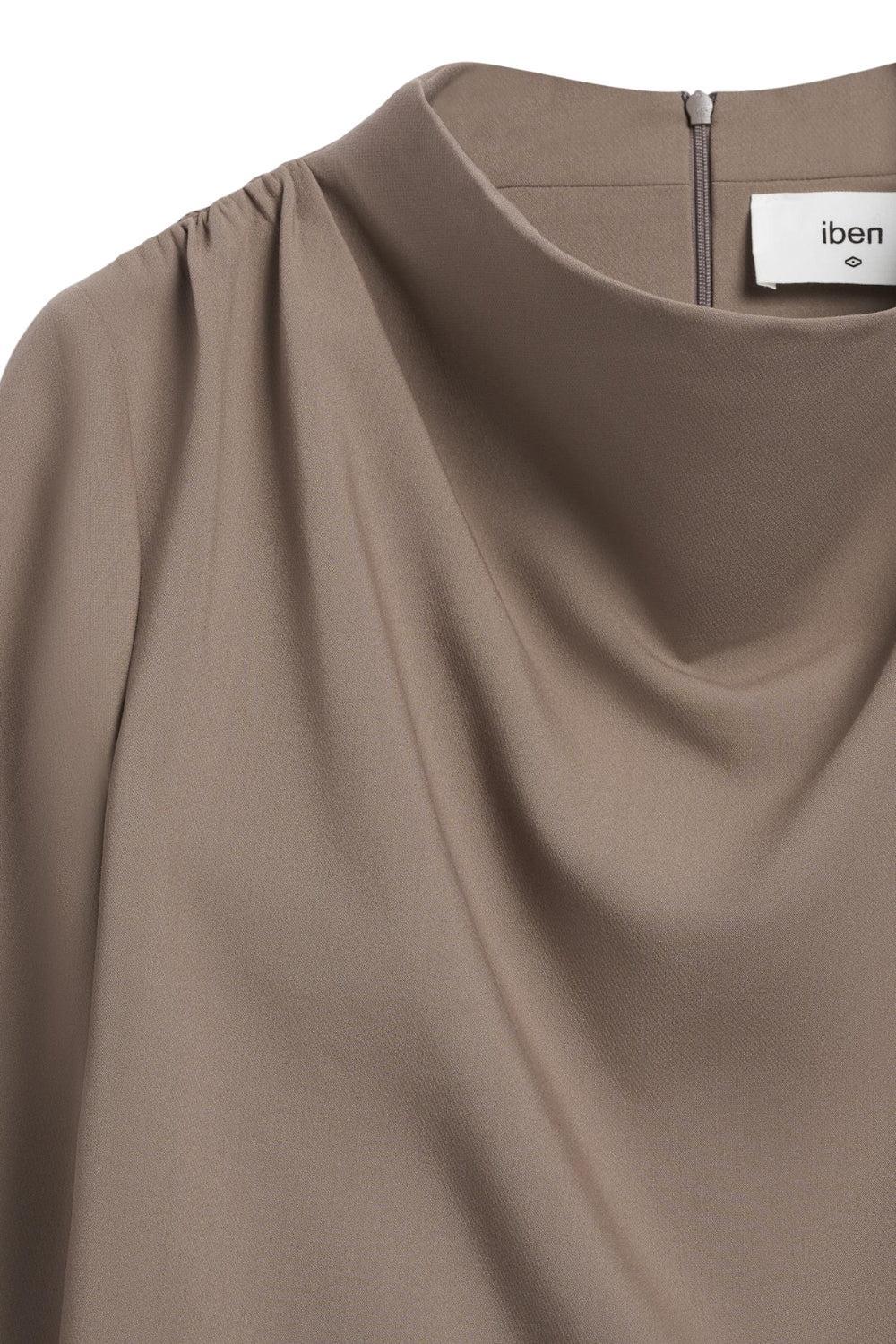 Beverly Top Taupe Grey - Image 3