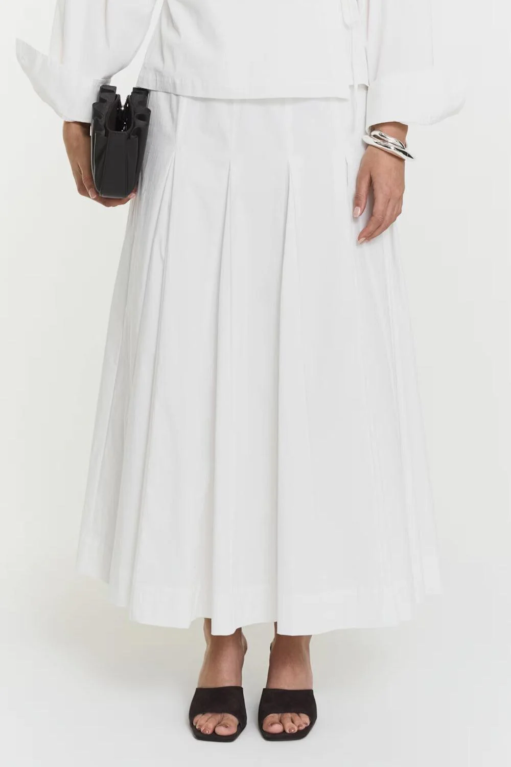 Dine Skirt White - Image 6