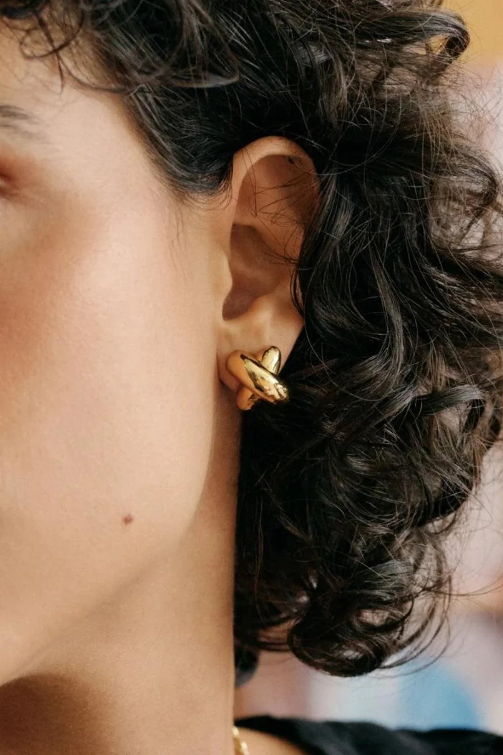 Alexa Studs L Gold - Image 2