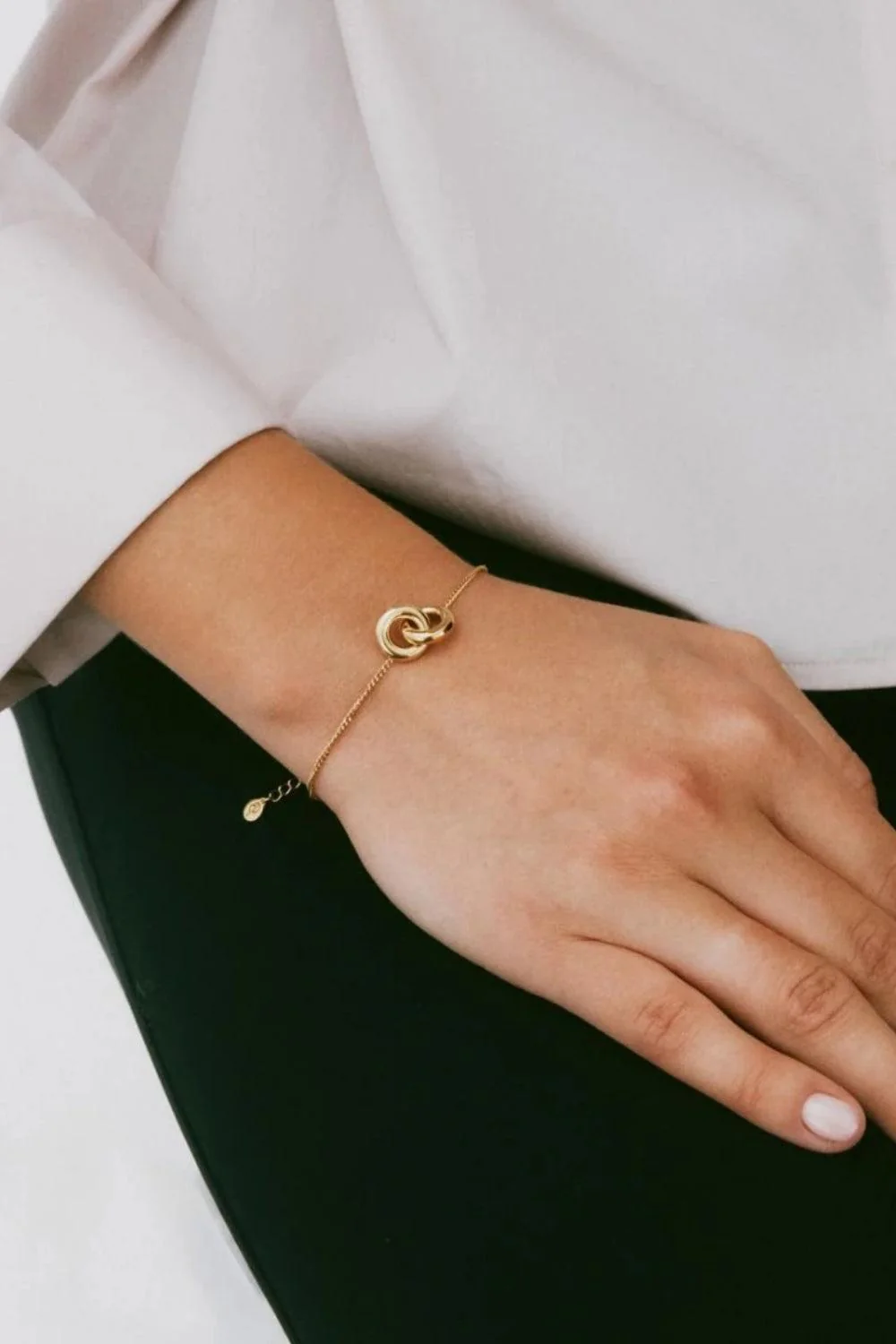 Chunky Eternal Bracelet Gold - Image 2