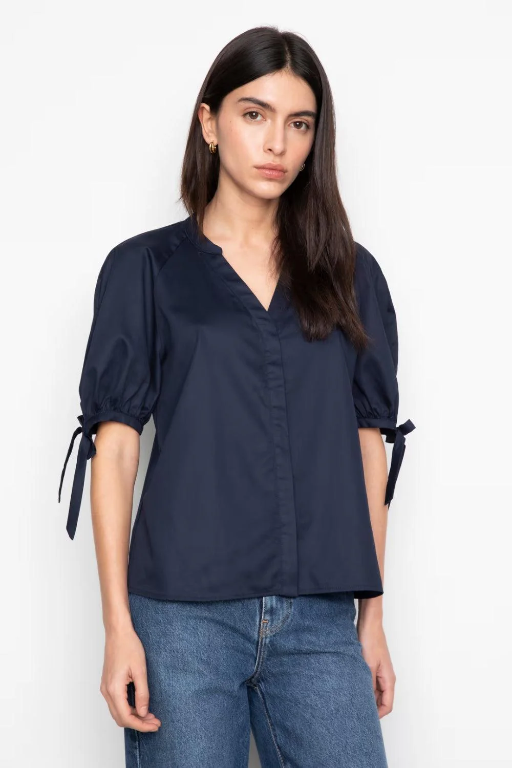 Liza Blouse Navy - Image 3