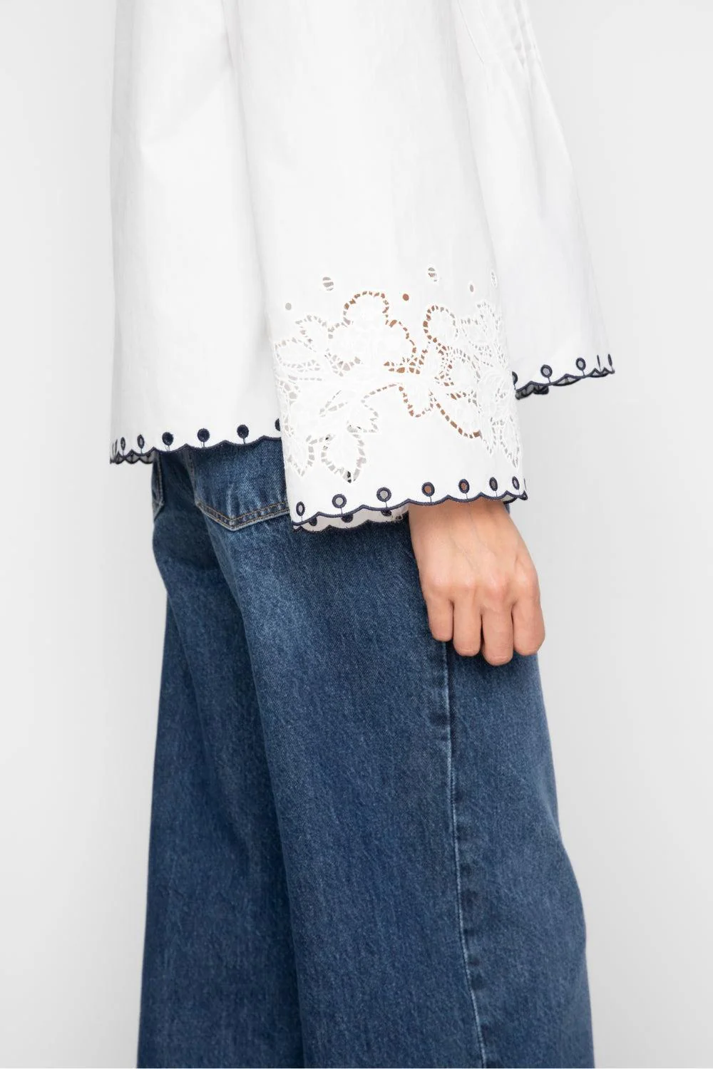 Lynn Blouse White - Image 3