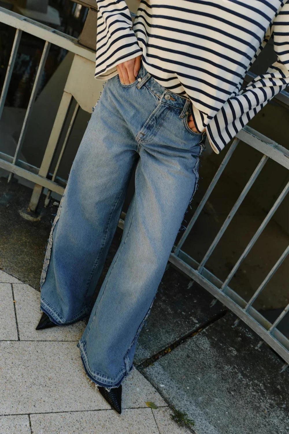 Funky Tyla Jeans Wash Watford 32" - Image 2
