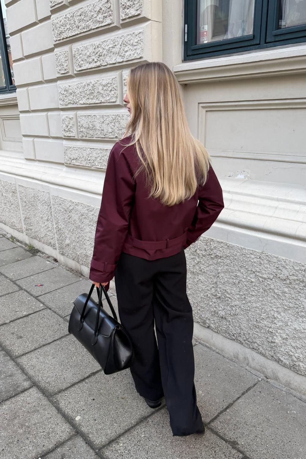 AlmaIc Trenchcoat Bordeaux - Image 2