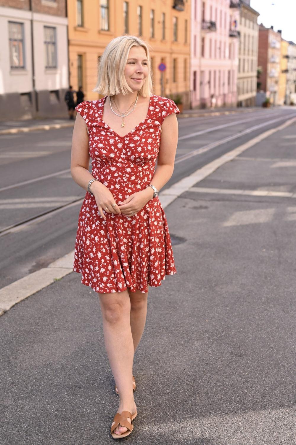 Cherry Annecy dress - Image 2