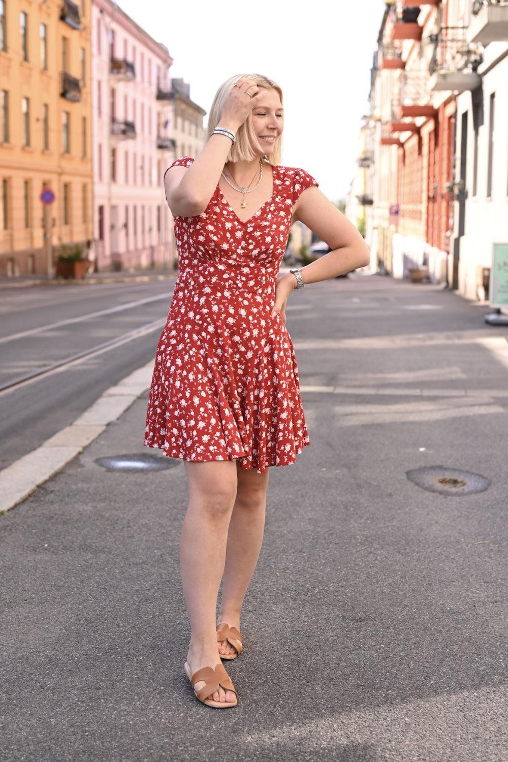 Cherry Annecy dress - Image 3