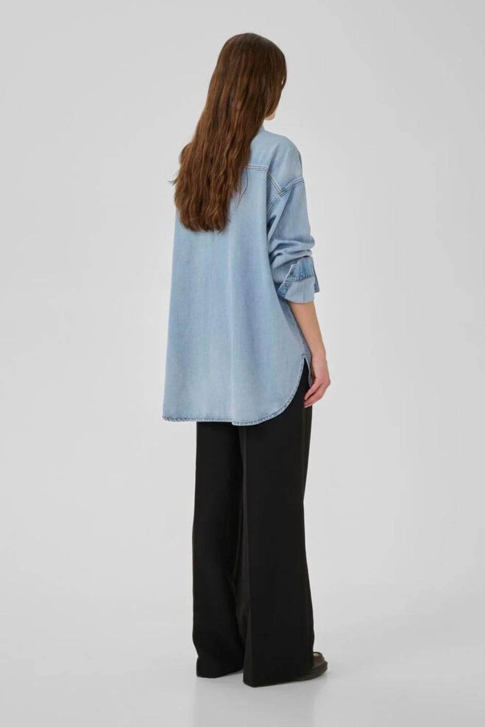 HilmaMW Denim Shirt Light Blue Wash - Image 4