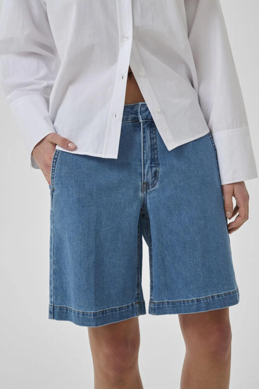 Lara Long Shorts - Image 2