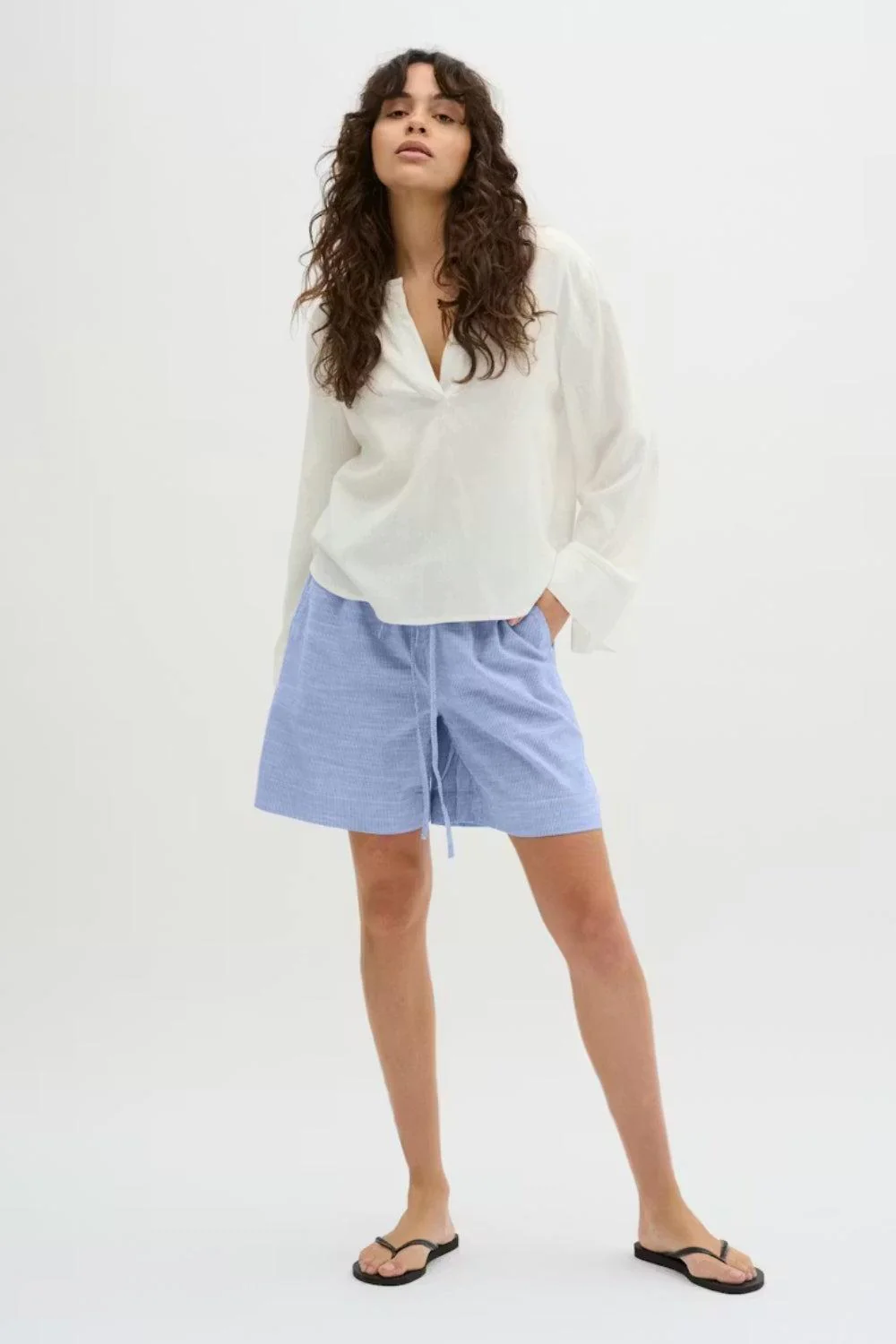 Skye MW Shorts - Image 2
