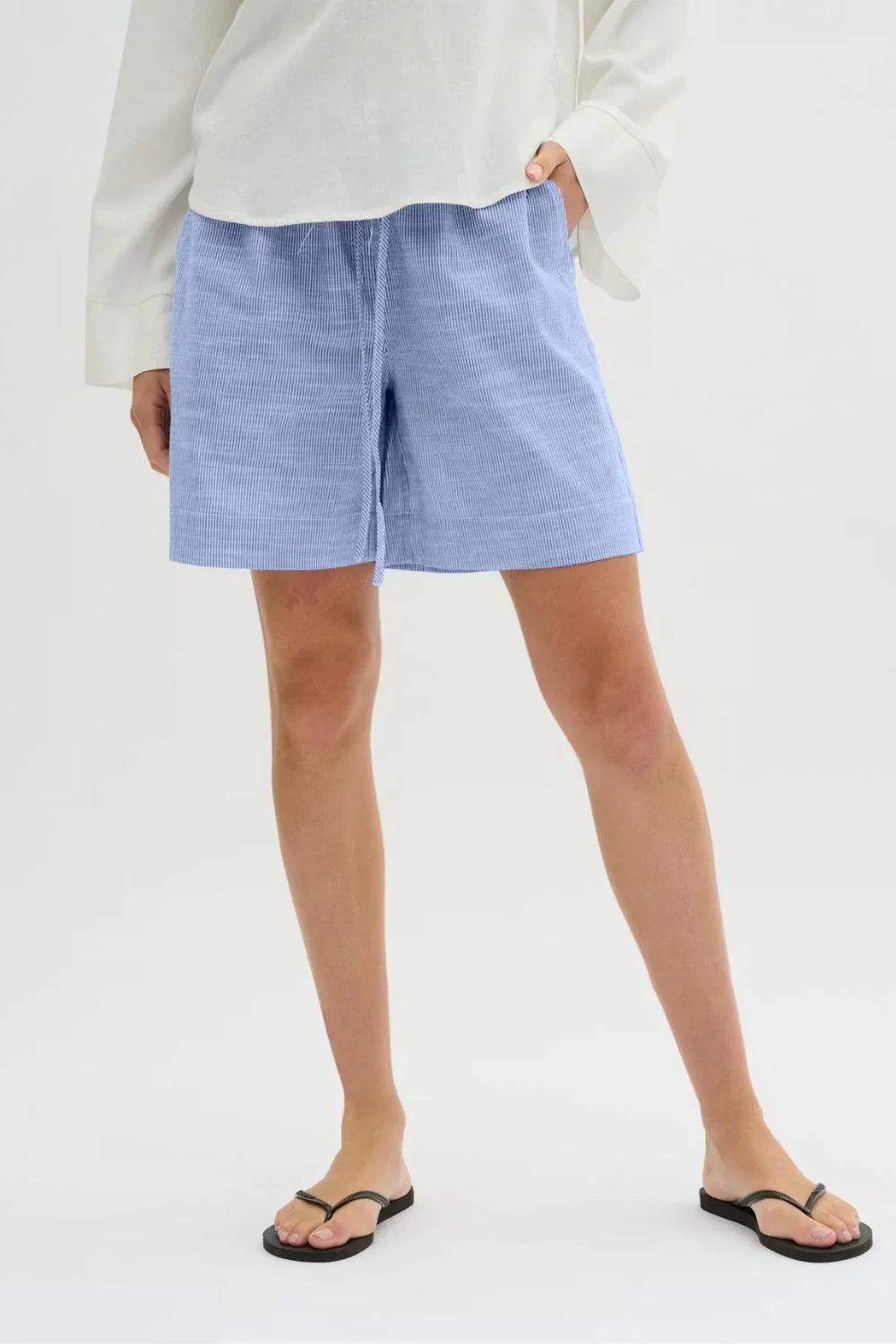 Skye MW Shorts - Image 4
