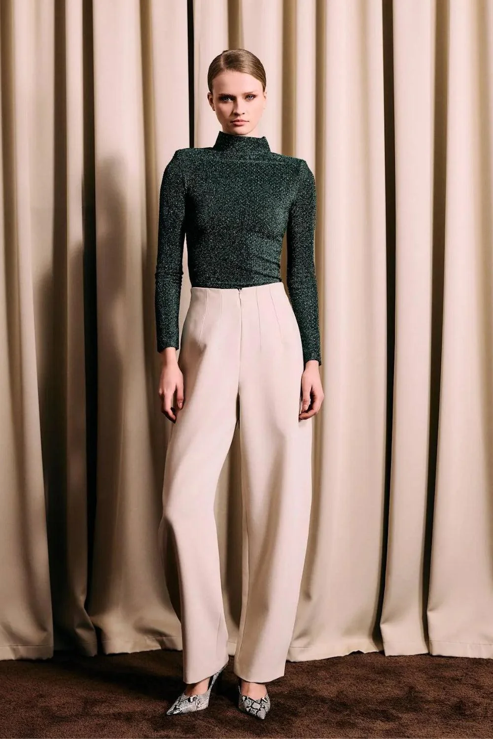 Smooth Barrel Pants Ivory - Image 2